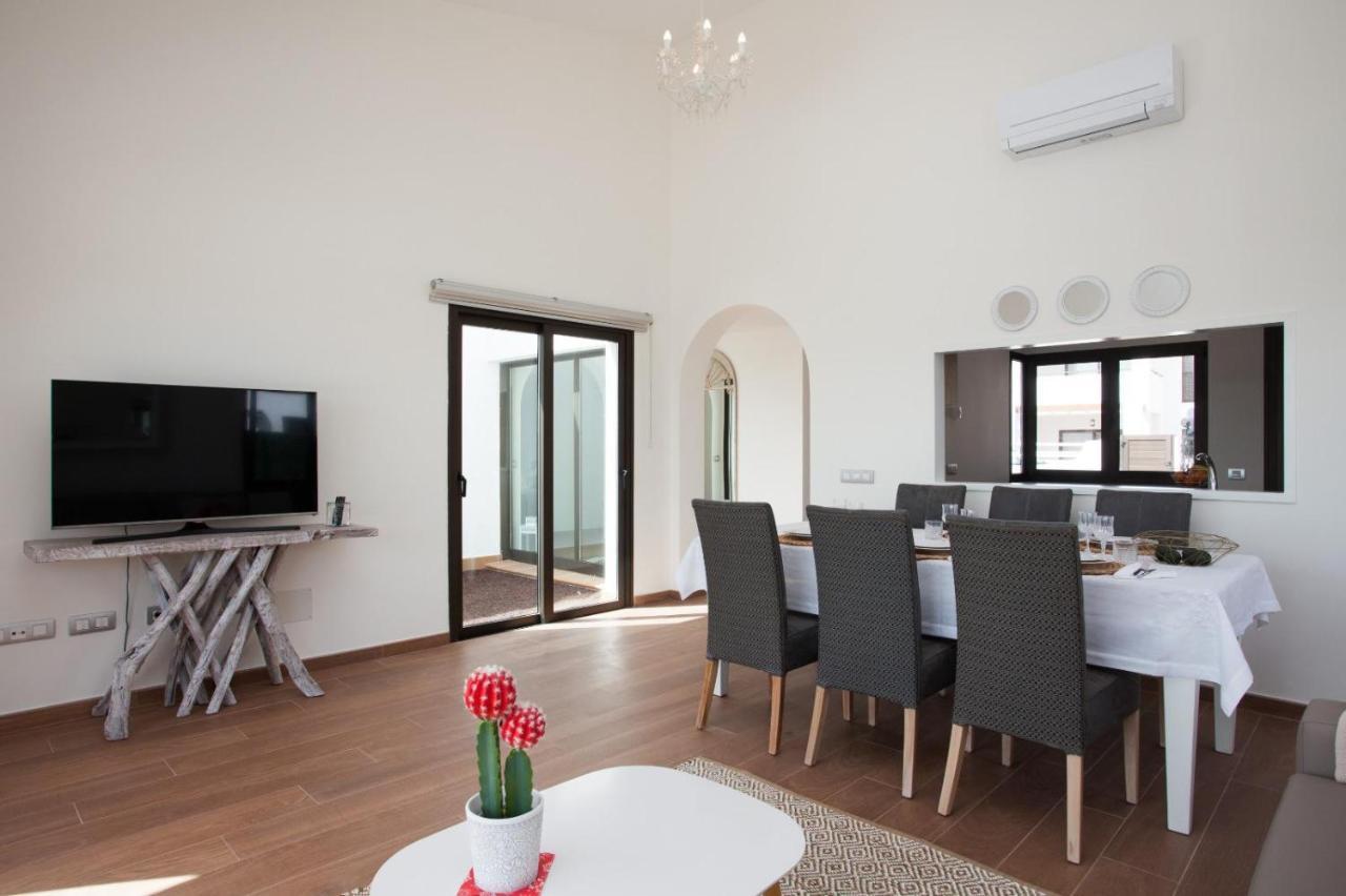 Villa Diamante 2 Golf Private Pool Caleta De Fuste By Holidays Home エクステリア 写真